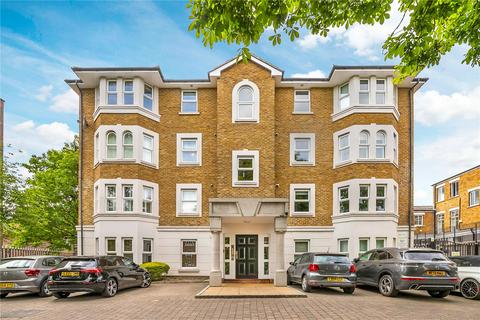 2 bedroom apartment to rent, Clarence Mews, London, SW12