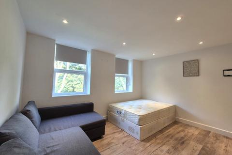 undefined, London Road, London