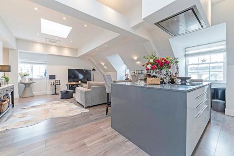 3 bedroom apartment for sale, 2 Kew Bridge Road, London, TW8