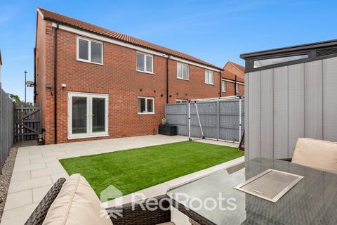 3 bedroom semi-detached house for sale, Dominion Road, Doncaster DN5