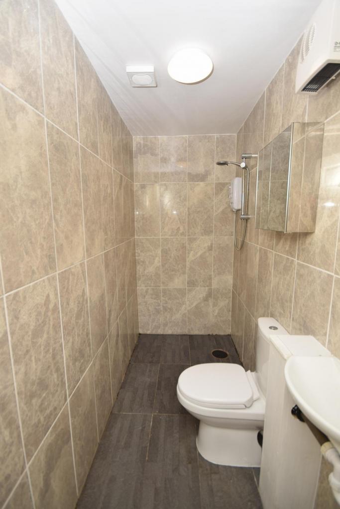 Bedroom 1 En Suite
