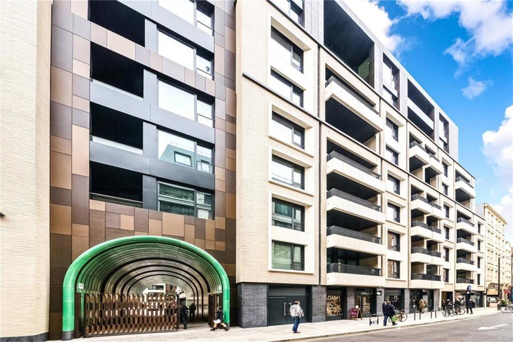 Rathbone Square Apar