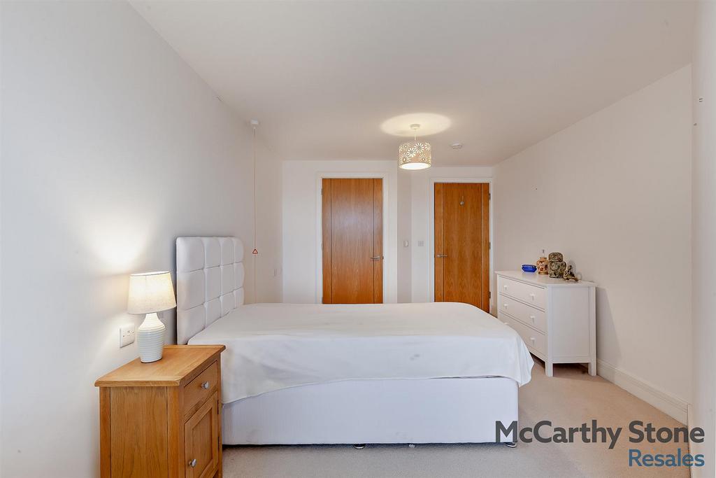 8651489-interior12-800.jpg
