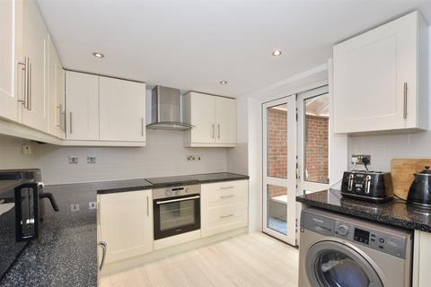 3 bedroom semi-detached house for sale, Beachy Path, Tenterden, Kent