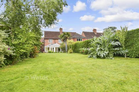 Beachy Path, Tenterden, Kent