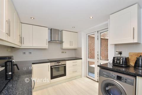undefined, Danemore, Tenterden TN30