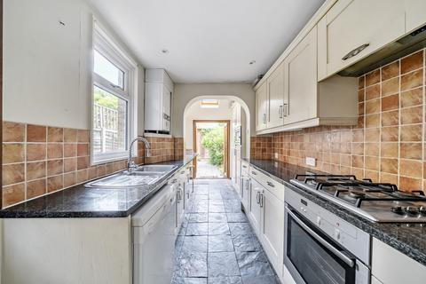 12 Green Street, Sunbury-on-thames, TW16 6RN