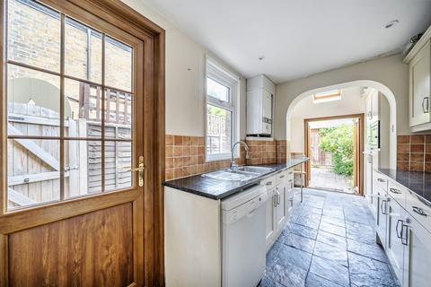 12 Green Street, Sunbury-on-thames, TW16 6RN