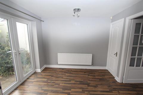 3 bedroom semi-detached house for sale, 60 Bucklow Gardens, Lymm