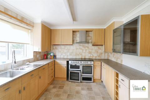 21 Hillside Avenue, Endon, Stoke-on-trent, ST9 9HH
