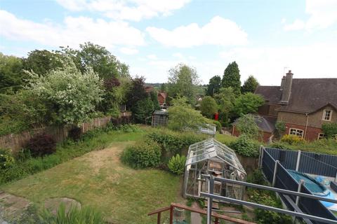 21 Hillside Avenue, Endon, Stoke-on-trent, ST9 9HH