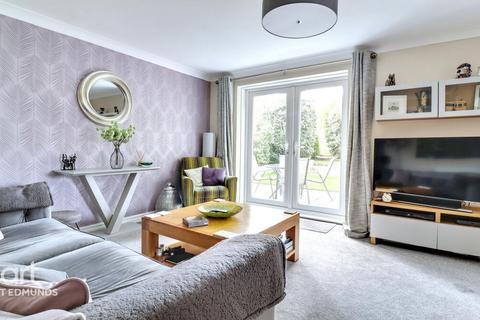 4 bedroom detached house for sale, Lyminster Close, Bury St Edmunds