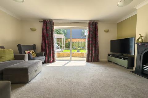 2 Manor Close, Portishead, Bristol, BS20 8NX