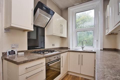3 bedroom flat for sale, Bouverie Road West, Folkestone, Kent, CT20