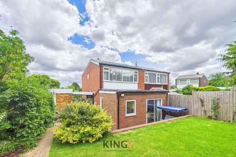 undefined, Thrush Avenue, Hatfield, AL10