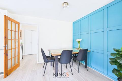 undefined, Thrush Avenue, Hatfield, AL10