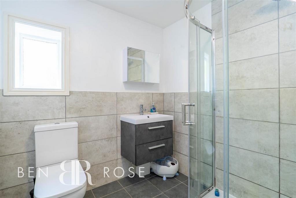 Bedroom Three Ensuite