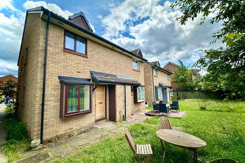 20 Juniper Way, Romford, RM3 0XL