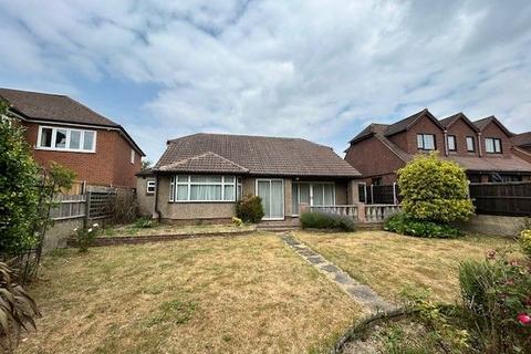 3 bedroom bungalow for sale, Winslow, Gravesend