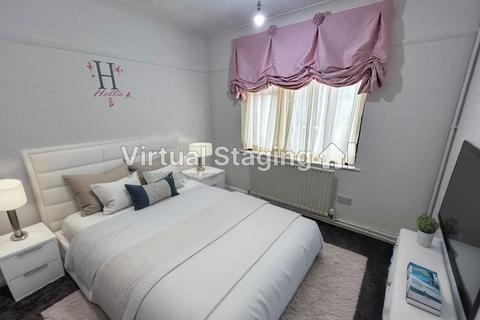 3 bedroom bungalow for sale, Winslow, Gravesend