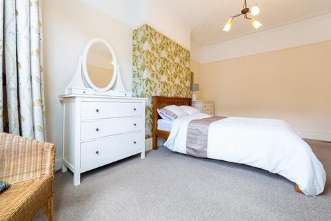 3 bedroom flat to rent, Sackville Road, Heaton, NE6