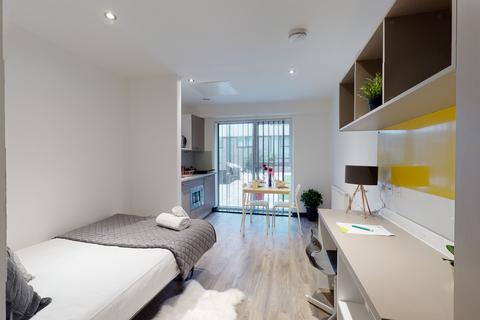 Studio to rent, Large Studio, Opto Village, Luton LU1