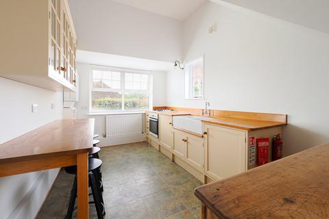 undefined, North Road, Hythe, CT21