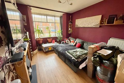 56 Leads Road, Hull, HU7 0BY