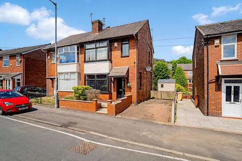 Ashworth Lane, Bolton, BL1