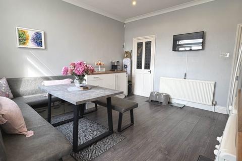 2 bedroom terraced house for sale, Bredbury Street, Chadderton