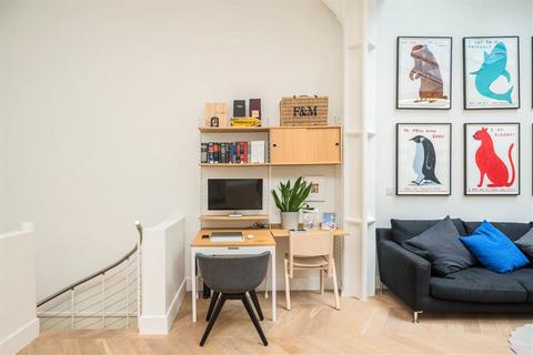 2 bedroom flat for sale, Tabernacle Street, London EC2A