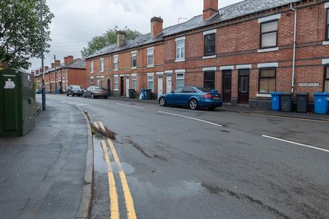 6 bedroom terraced house for sale, Stockbrook Street, Derby DE22