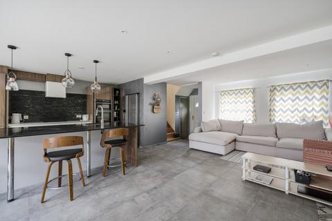 undefined, The Spinney, Pulborough, RH20