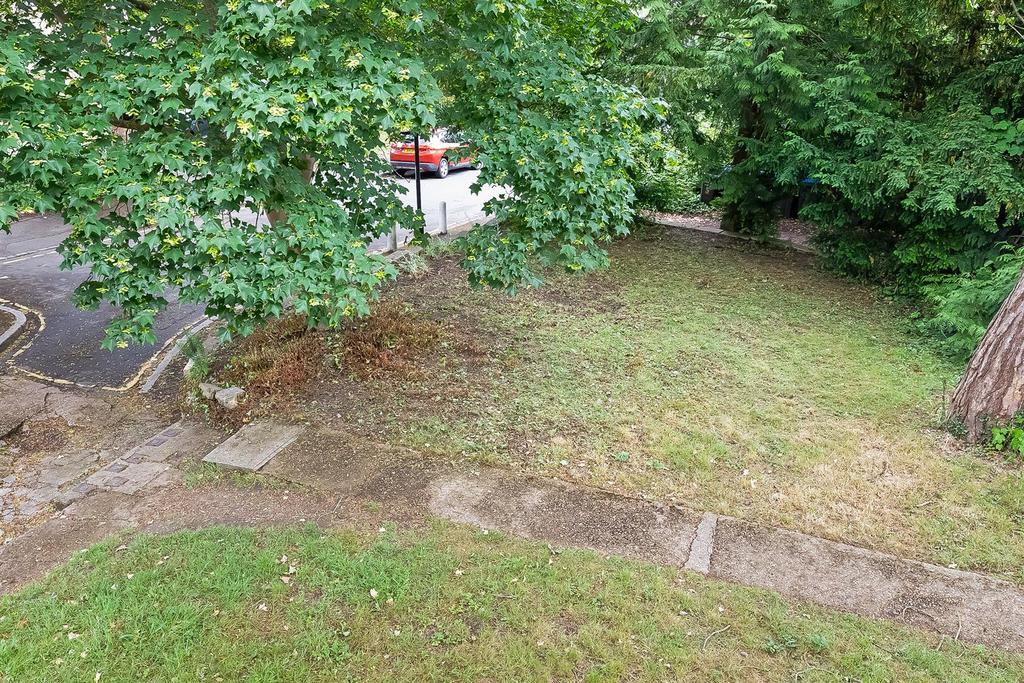 Private Front Garden