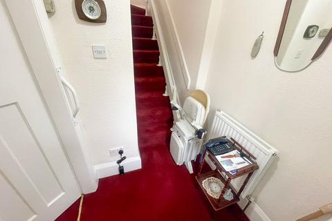 2 bedroom semi-detached house for sale, Lambeth Grove, Woodley