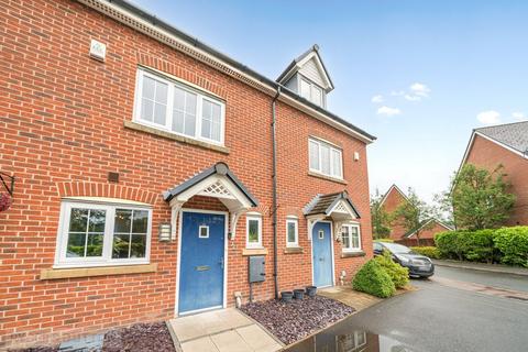2 Broomes Park, Chadderton, Oldham, OL9 9GH