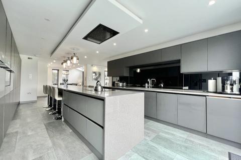 5 bedroom detached house for sale, Blackpool Road, Lytham FY8
