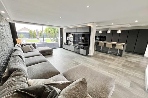 5 bedroom detached house for sale, Blackpool Road, Lytham FY8