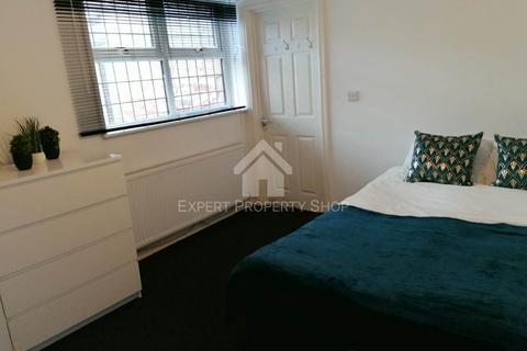 undefined, *DOUBLE EN-SUITE ROOM* Carlton Road.Worksop,