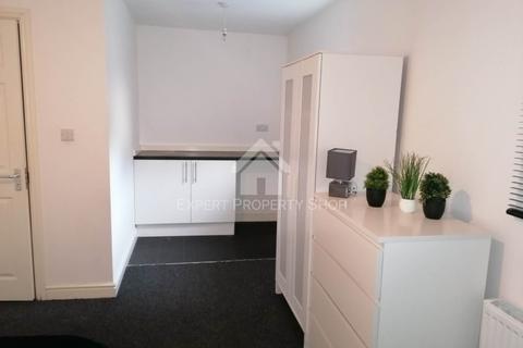 undefined, *DOUBLE EN-SUITE ROOM* Carlton Road.Worksop,