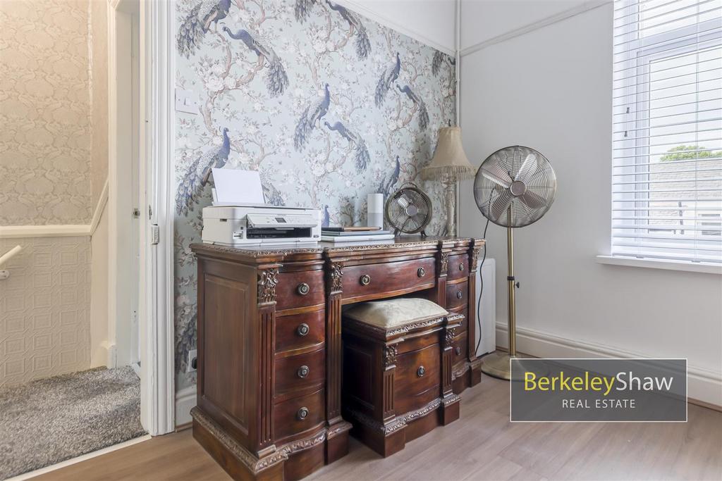 Bedroom 4 (2)