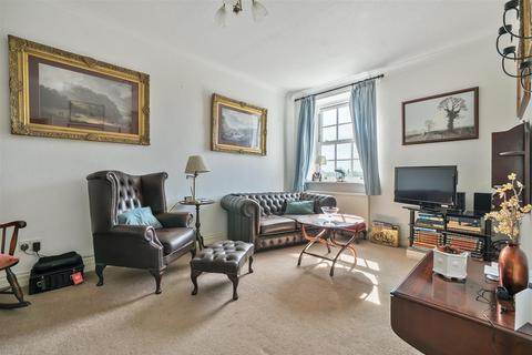 2 bedroom apartment for sale, The Close, Salisbury SP1