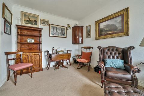 2 bedroom apartment for sale, The Close, Salisbury SP1