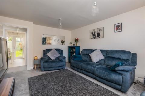 3 bedroom townhouse for sale, Rye Close, Pickering