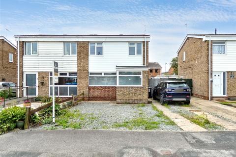 3 bedroom semi-detached house for sale, Downfield Avenue, Hull, East Riding of Yorkshi, HU6