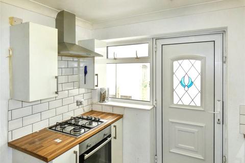 3 bedroom semi-detached house for sale, Downfield Avenue, Hull, East Riding of Yorkshi, HU6