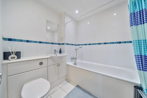 67 Riverhead Close, London, E17 5PY