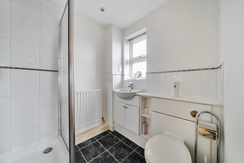 67 Riverhead Close, London, E17 5PY