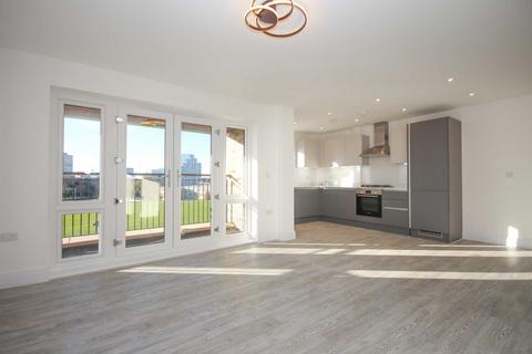 2 bedroom apartment to rent, Hurley Drive, Bracknell RG12