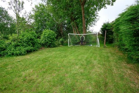 10 Acre Rise, Baildon, Shipley, BD17 5PB